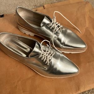 Zara Metallic Silver Brougues